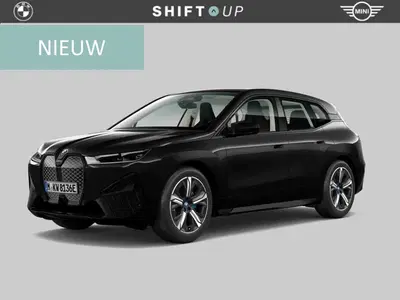 BMW iX xDrive50 112 kWh ACC uit 2024