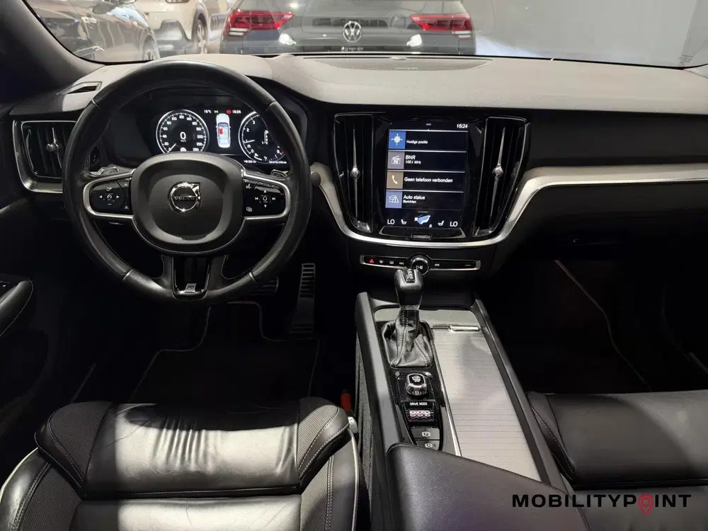 Volvo S60 2.0 T4 R-Design uit 2020, foto 7
