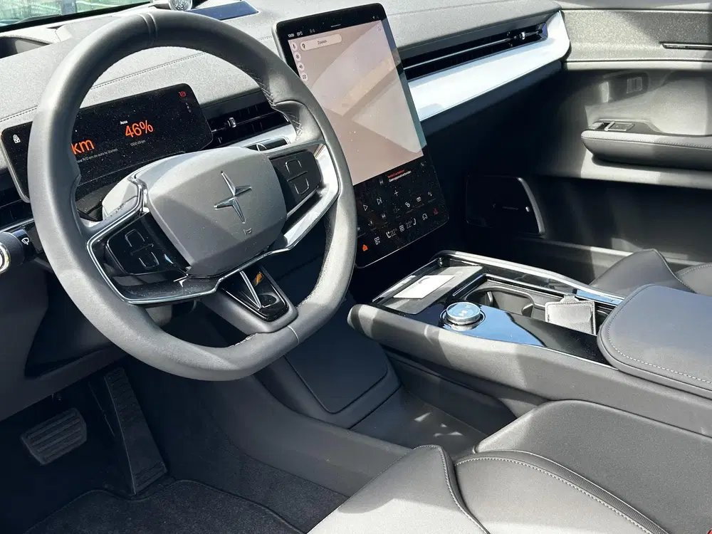 Polestar 3 Long range Dual motor Performance 111 kWh uit 2025, foto 2
