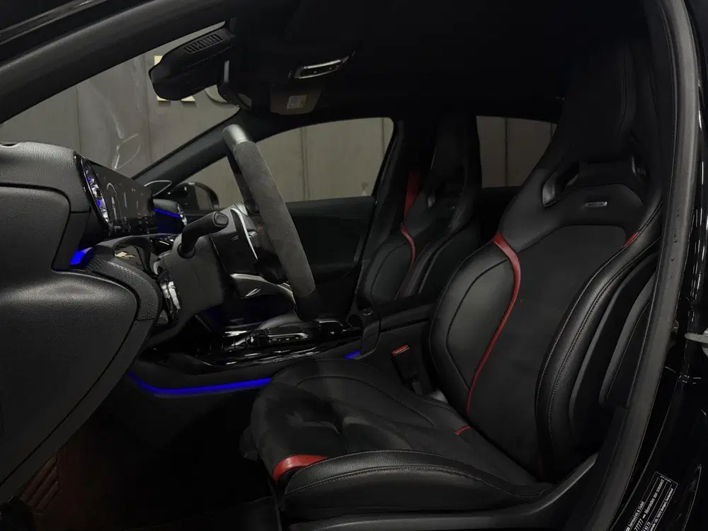Mercedes-Benz A-Klasse Mercedes A-klasse AMG 45 S 4MATIC+ uit 2020, foto 4