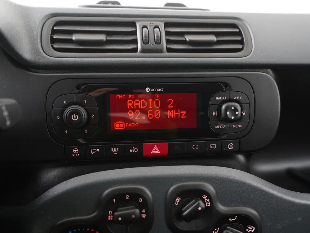 Fiat Panda 1.0 Hybrid Easy uit 2021, foto 12