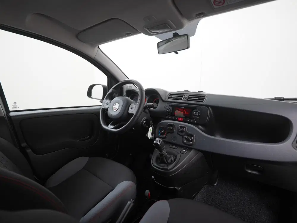 Fiat Panda 1.0 Hybrid Easy uit 2021, foto 2