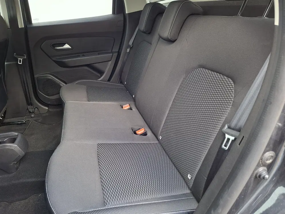 Dacia Duster 1.2 TCe 126pk Comfort Airco Cruise Trekhaa uit 2019, foto 15