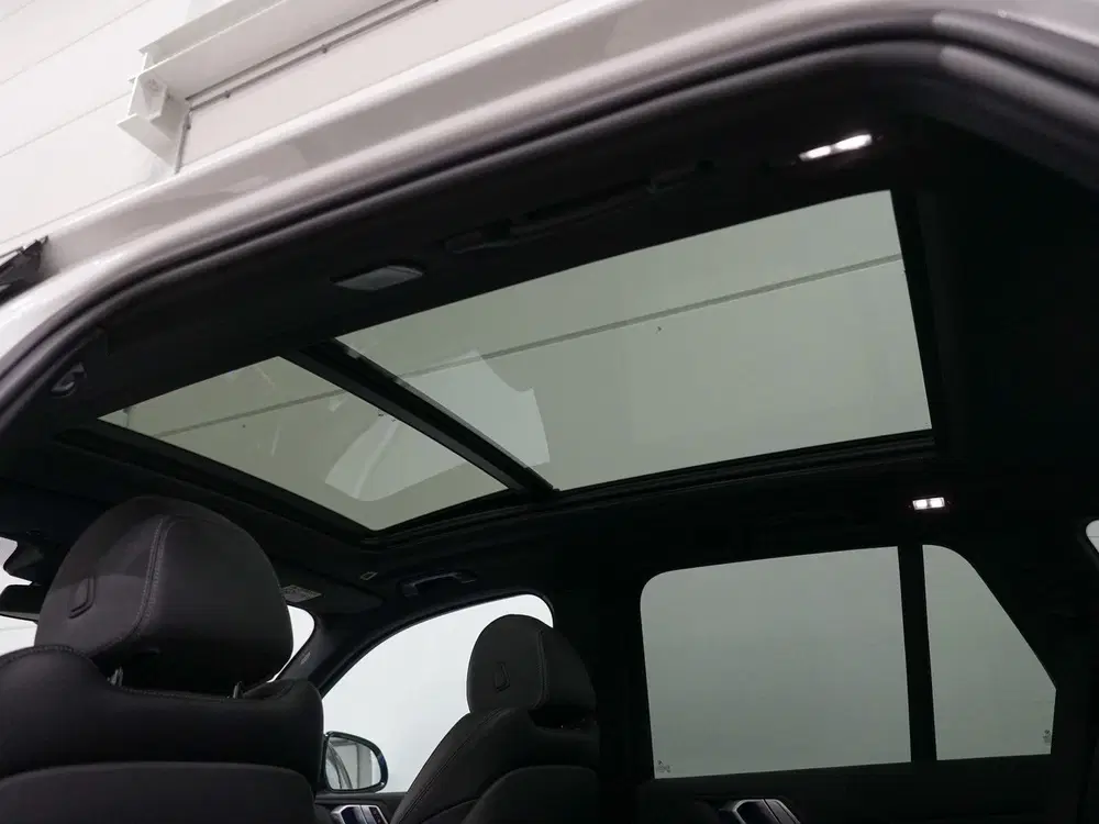 BMW X5 xDrive45e M-Sport uit 2022, foto 12