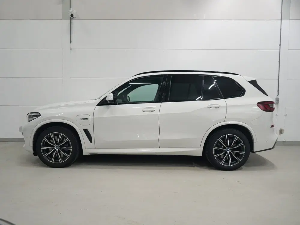 BMW X5 xDrive45e M-Sport uit 2022, foto 5