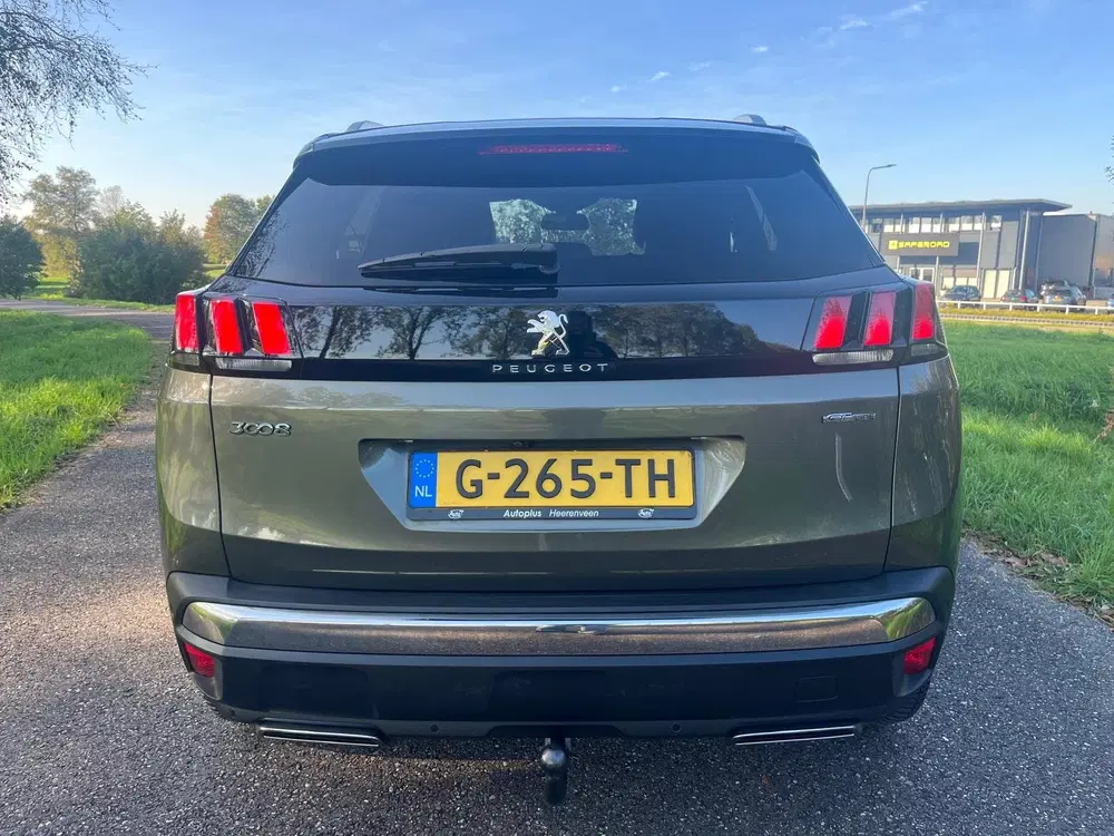 Peugeot 3008 1.2 GT Line uit 2019, foto 8