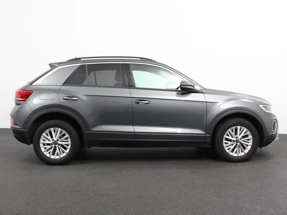 Volkswagen T-Roc 1.5 TSI 150pk DSG Life Navigatie Apple Car uit 2024, foto 8