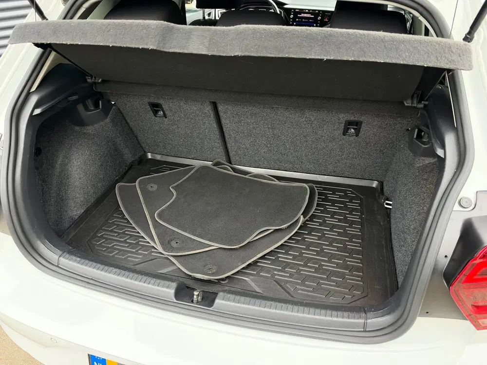 Volkswagen Polo 1.0 TSI Highline Business R uit 2021, foto 8