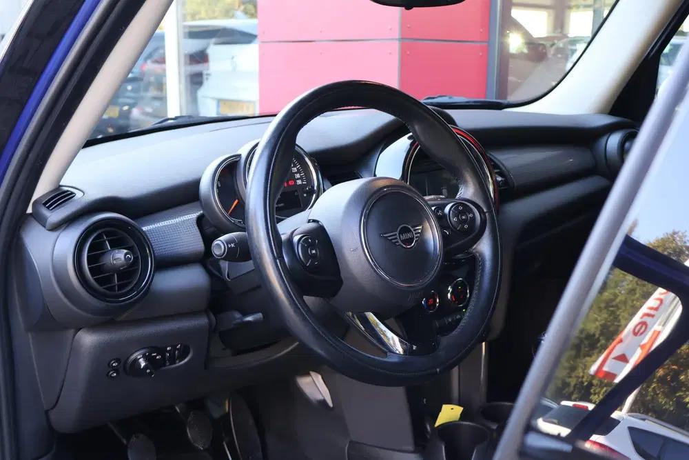 Mini Cooper 1.5 Cooper Pepper uit 2019, foto 6