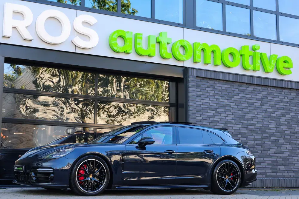 Porsche Panamera Sport Turismo 4.0 GTS uit 2019, foto 3