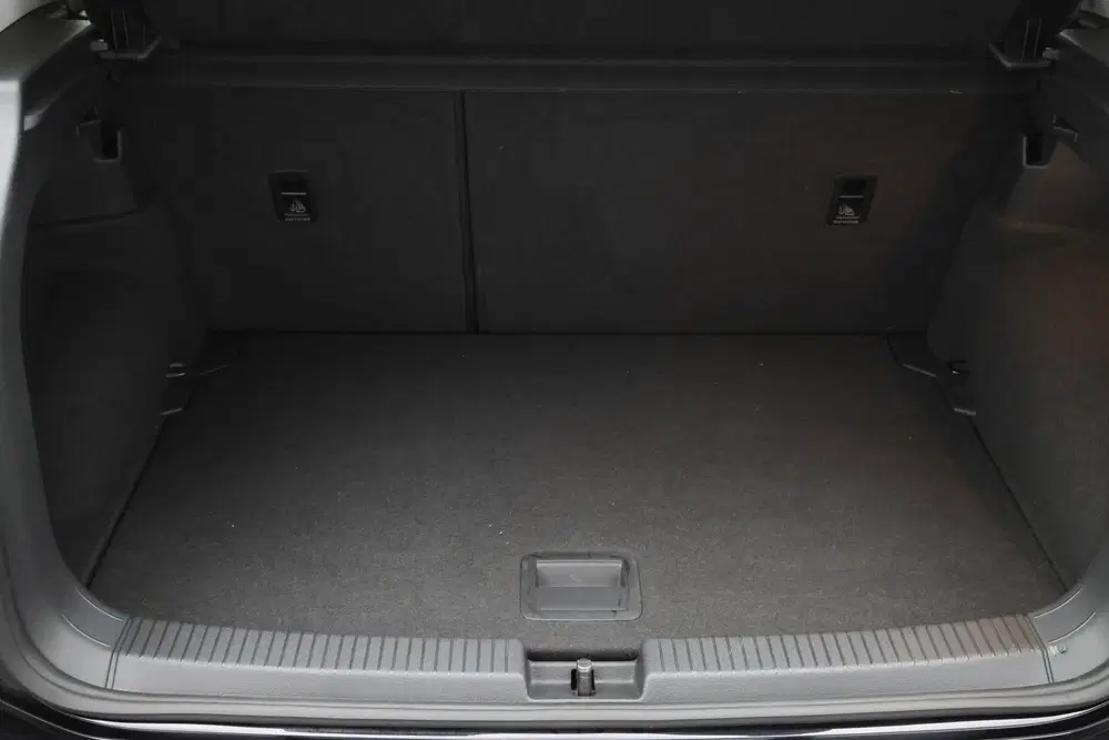 Volkswagen T-Cross 1.0 TSI DSG Life Business Apple CarPlay uit 2020, foto 13