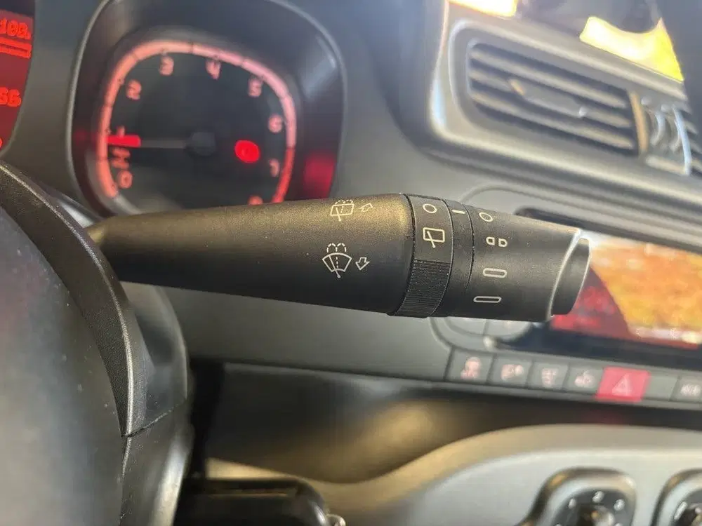 Fiat Panda 1.0 Hybr. City Cross uit 2020, foto 12