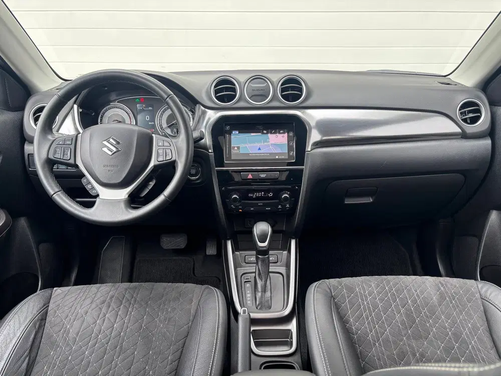Suzuki Vitara 1.5 Hybrid Style automaat uit 2022, foto 10