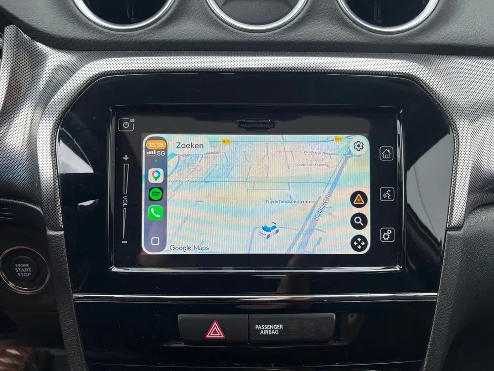 Suzuki Vitara 1.5 Hybrid Style automaat uit 2022, foto 15