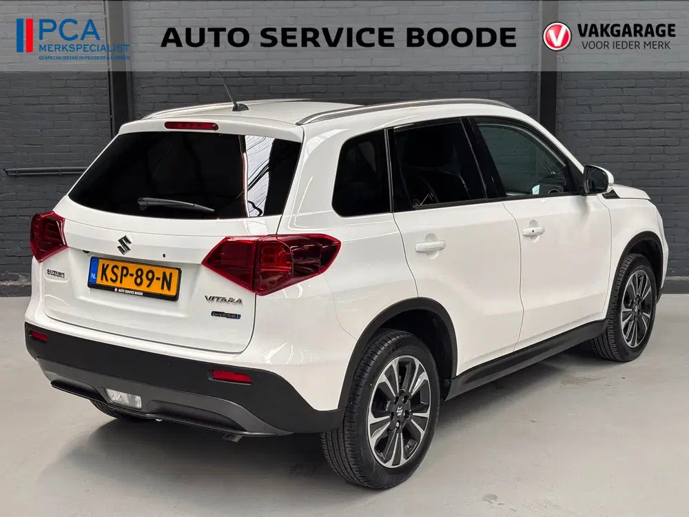 Suzuki Vitara 1.5 Hybrid Style automaat uit 2022, foto 4