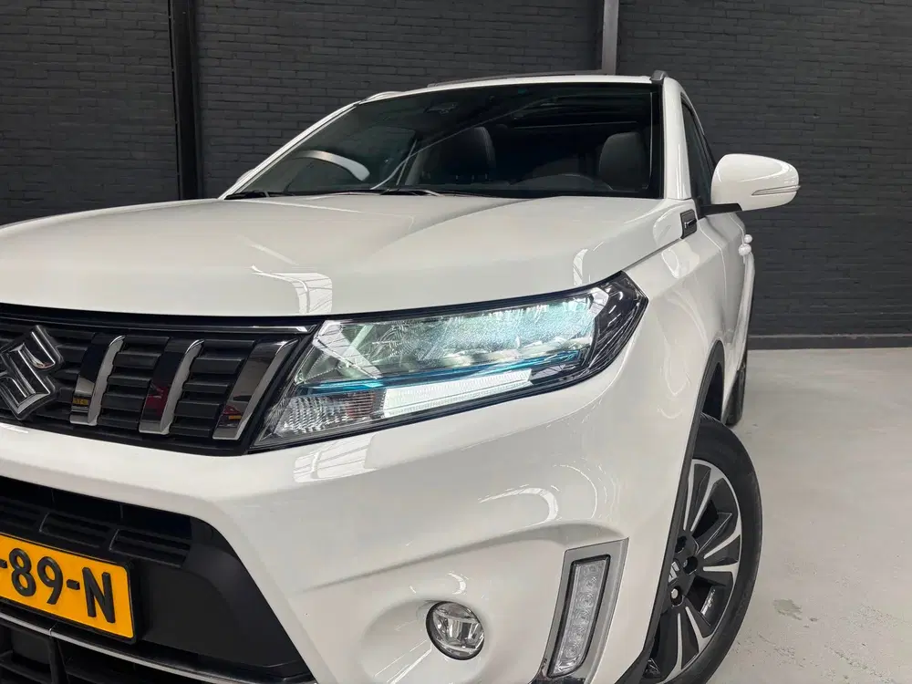 Suzuki Vitara 1.5 Hybrid Style automaat uit 2022, foto 7