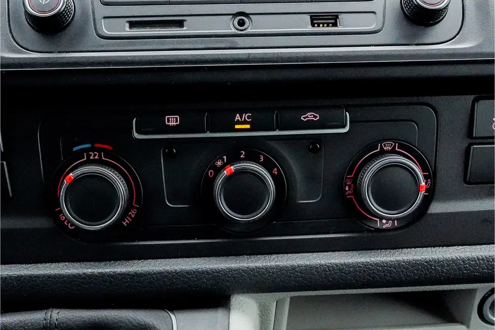 Volkswagen Transporter 2.0 TDI L1H1 Comfortline uit 2019, foto 11