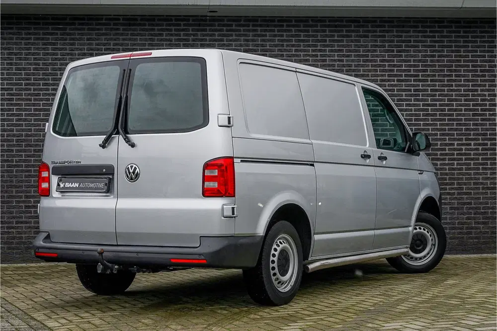 Volkswagen Transporter 2.0 TDI L1H1 Comfortline uit 2019, foto 6