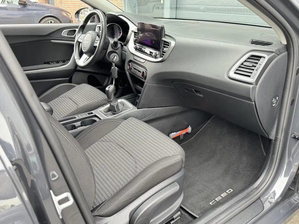 Kia Ceed 1.0 T-GDI DYNAMICLINE I APPLE CARPLAY I uit 2024, foto 9
