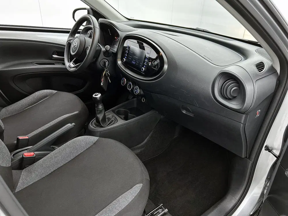 Toyota Aygo X 1.0 VVT-i MT Play uit 2022, foto 6