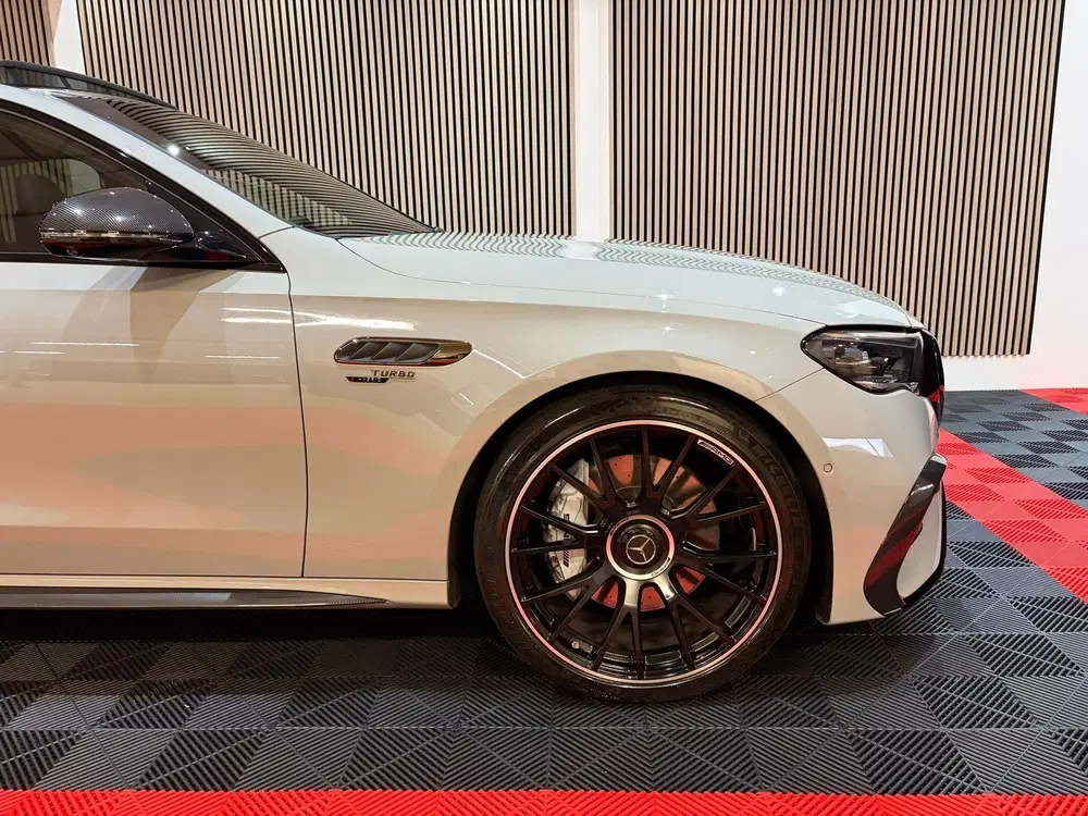 Mercedes-Benz E-Klasse AMG 53 4MATIC+ Edition 1 Carbon uit 2025, foto 5