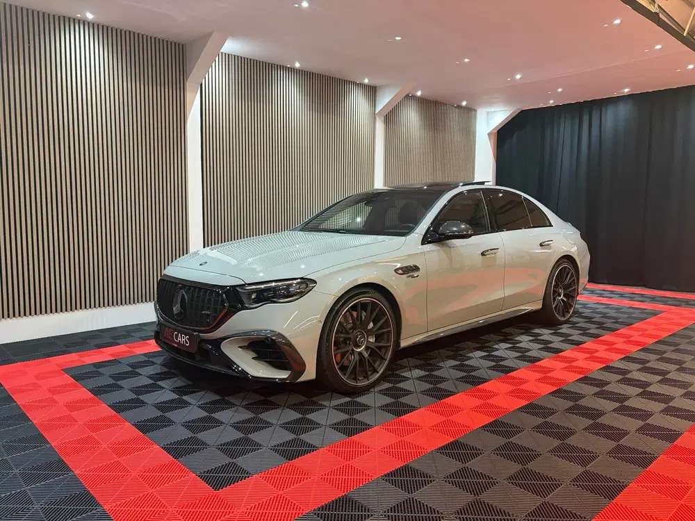 Mercedes-Benz E-Klasse AMG 53 4MATIC+ Edition 1 Carbon uit 2025, foto 9