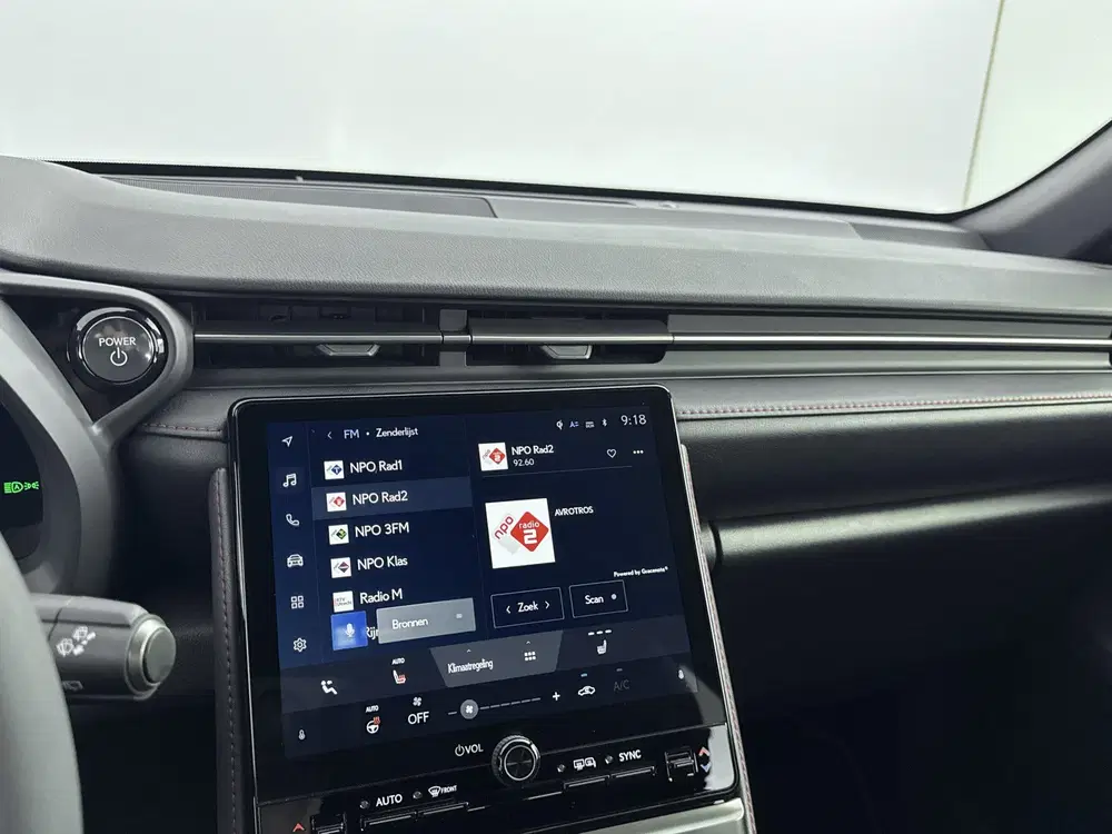 Lexus LBX 1.5 Emotion 2WD uit 2024, foto 7