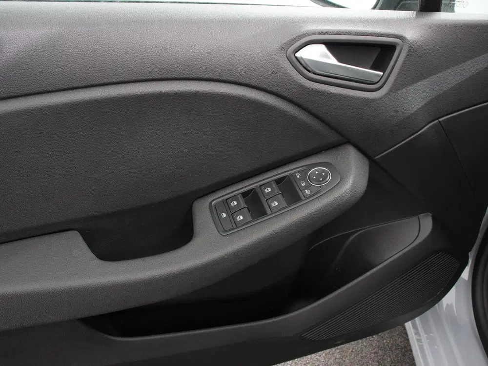 Renault Clio 1.0 TCe 90 GPF evolution Navigatie Apple C uit 2025, foto 13