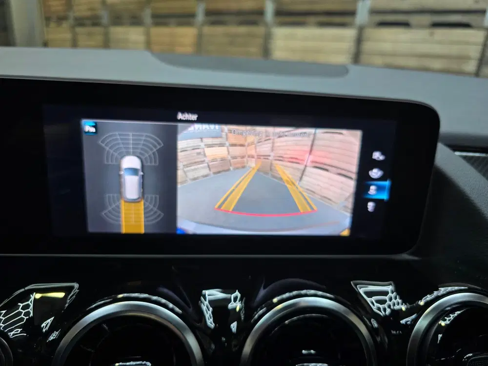 Mercedes-Benz B-Klasse 200 Business Solution AMG Pano Navi C uit 2020, foto 15