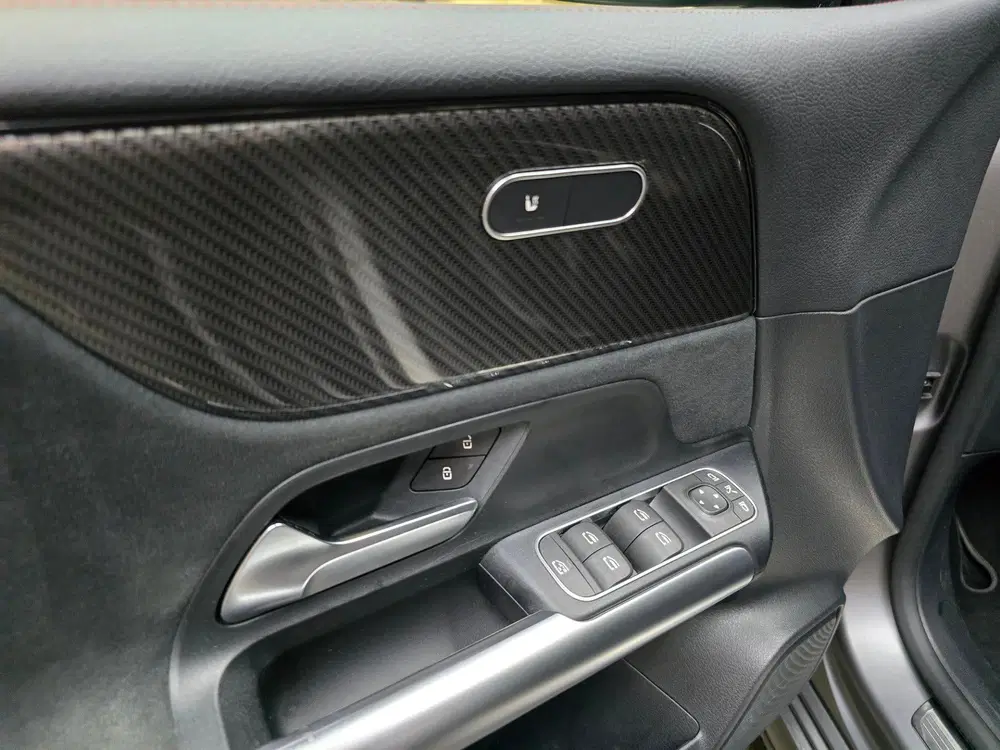 Mercedes-Benz B-Klasse 200 Business Solution AMG Pano Navi C uit 2020, foto 4