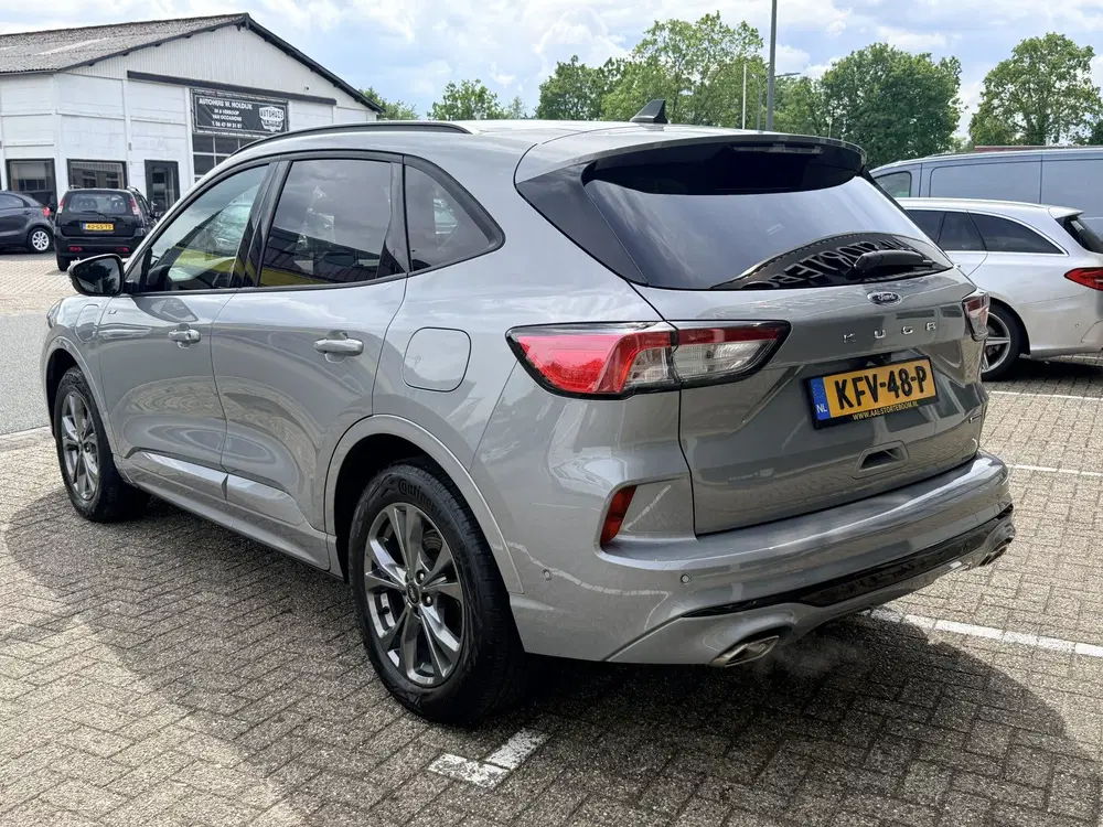 Ford Kuga 2.5 PHEV ST-Line X uit 2023, foto 12