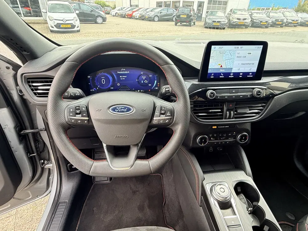 Ford Kuga 2.5 PHEV ST-Line X uit 2023, foto 5