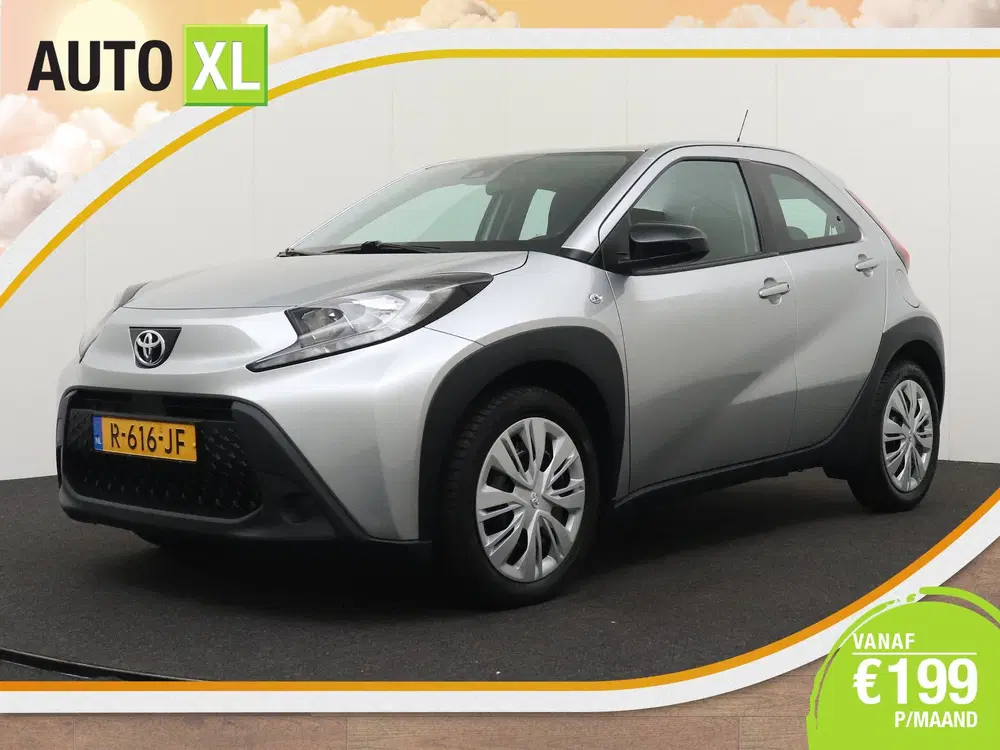 Toyota Aygo X 1.0 VVT-i MT Play Camera Carplay Adapt.Cru uit 2022