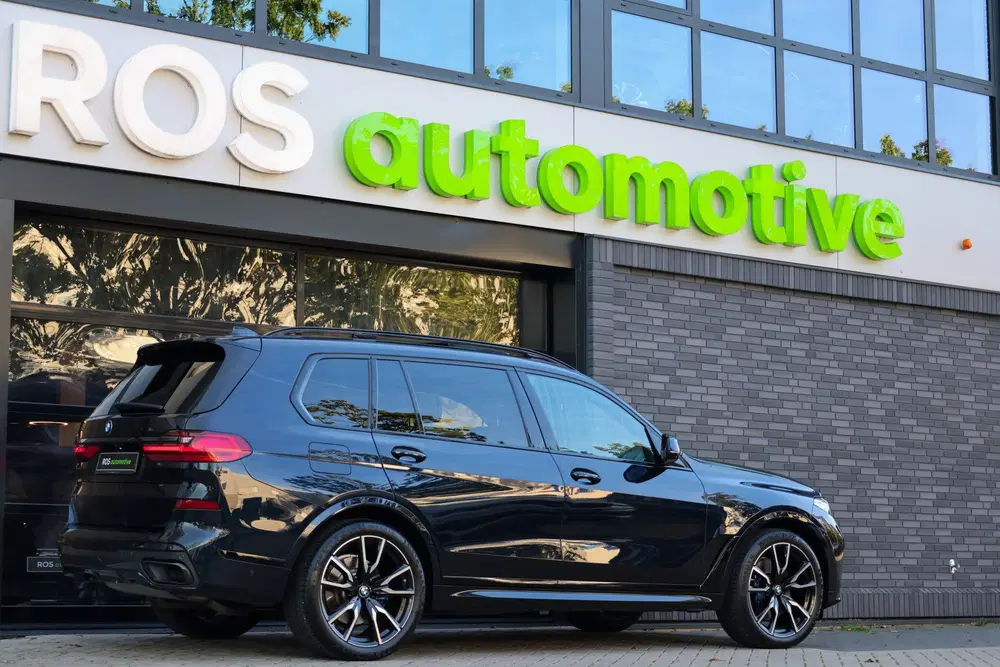 BMW X7 xDrive40d High Executive uit 2022, foto 2