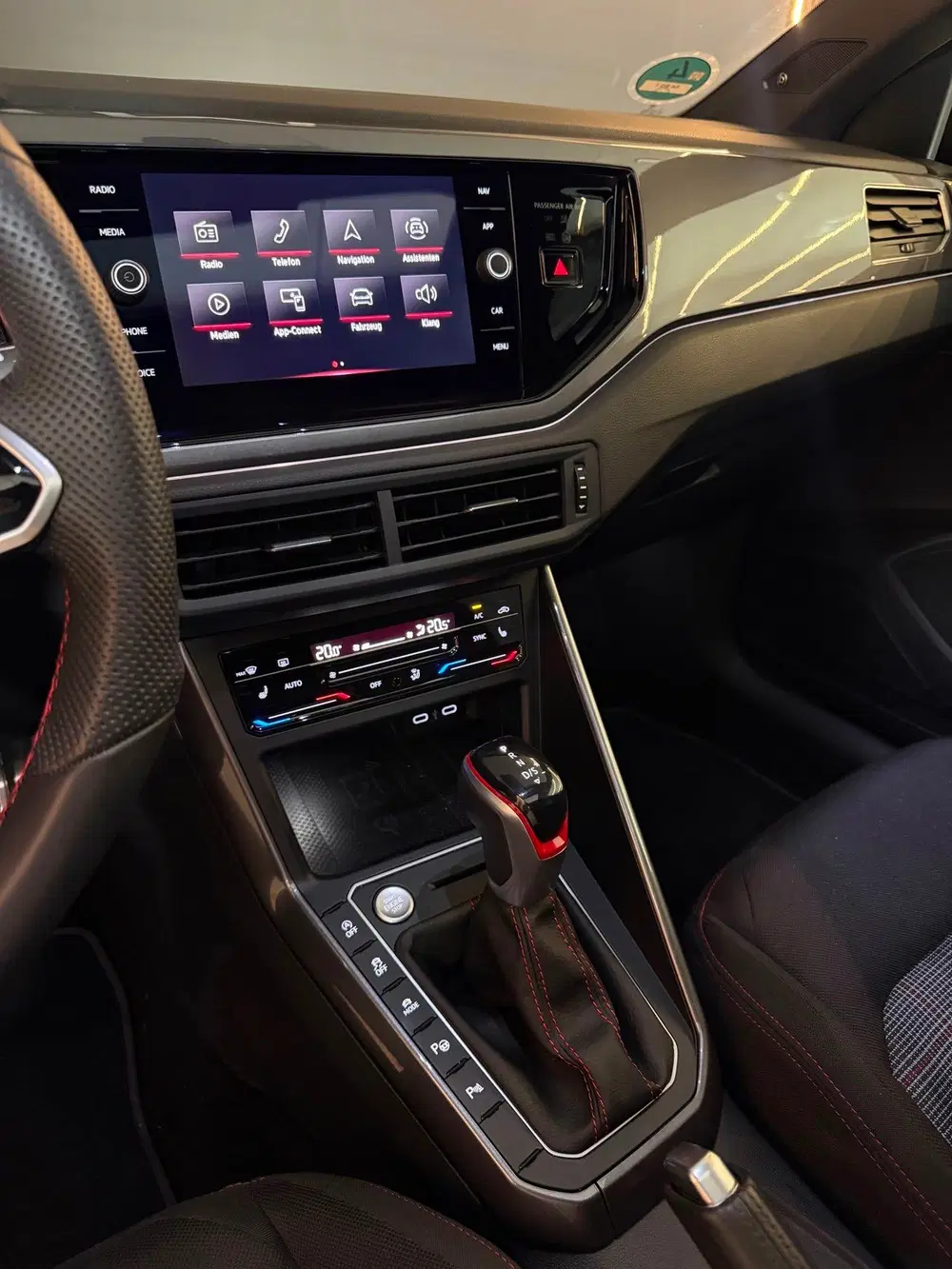 Volkswagen Polo 2.0 TSI GTI uit 2022, foto 13