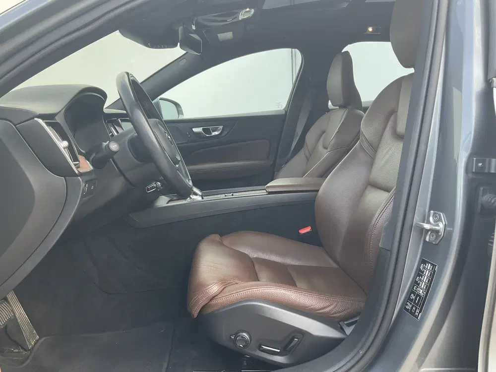 Volvo S60 2.0 B3 Inscription CrystalPook Pano H&K Le uit 2021, foto 15