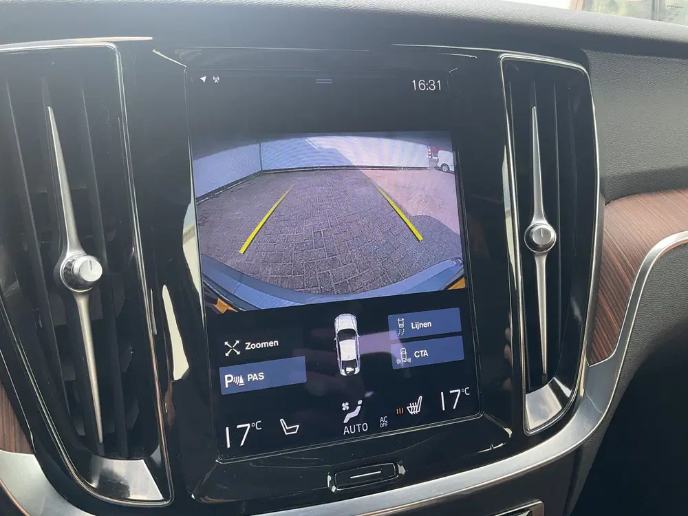 Volvo S60 2.0 B3 Inscription CrystalPook Pano H&K Le uit 2021, foto 7
