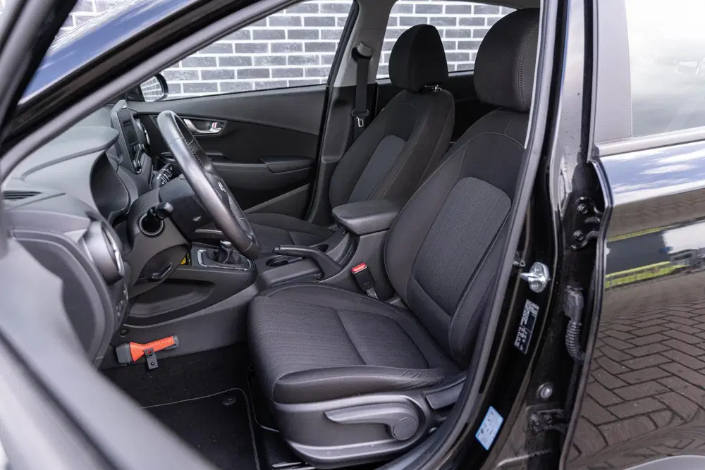 Hyundai KONA 1.0 T-GDI 120 Comfort uit 2021, foto 4