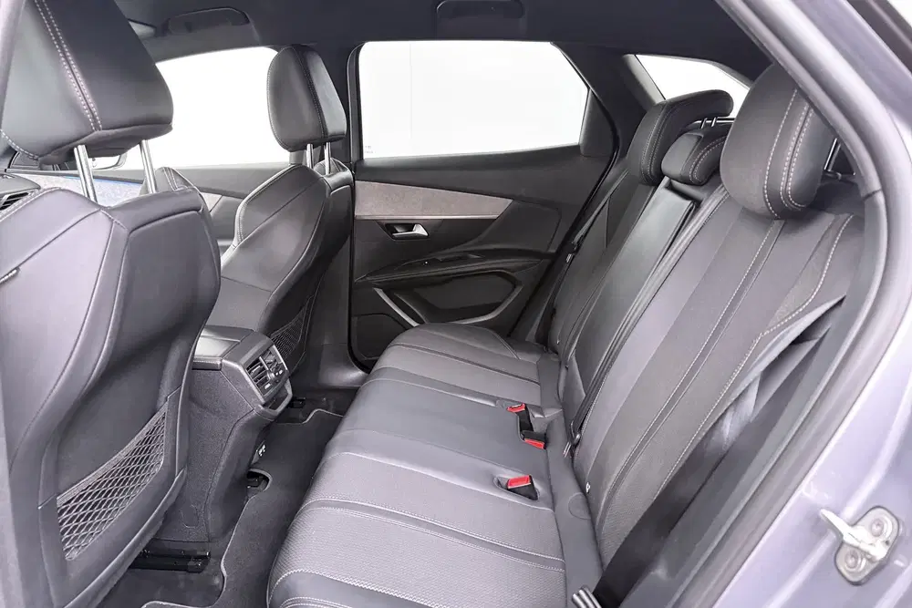Peugeot 3008 1.2T 131 PK Aut. GT Black-Pack Camera 19'L uit 2022, foto 12
