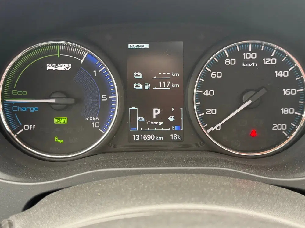 Mitsubishi Outlander 2.4 PHEV Intense Plus uit 2019, foto 11