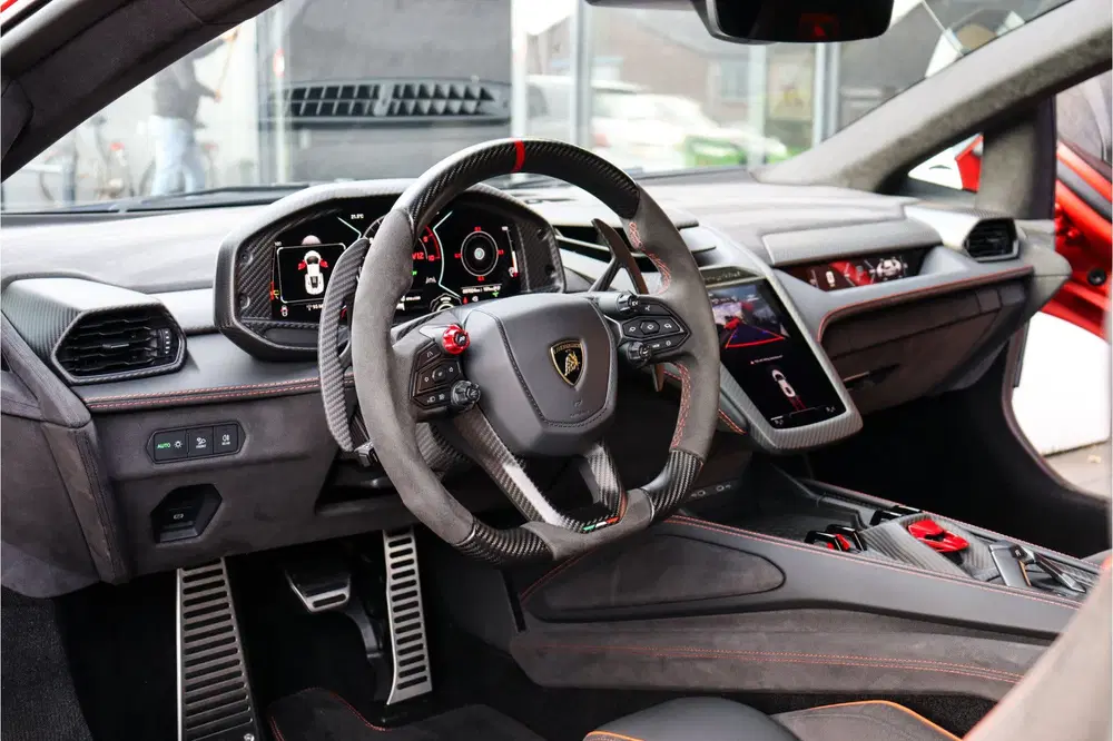 Lamborghini Revuelto 6.5 V12 *Full carbon int. & ext uit 2024, foto 14