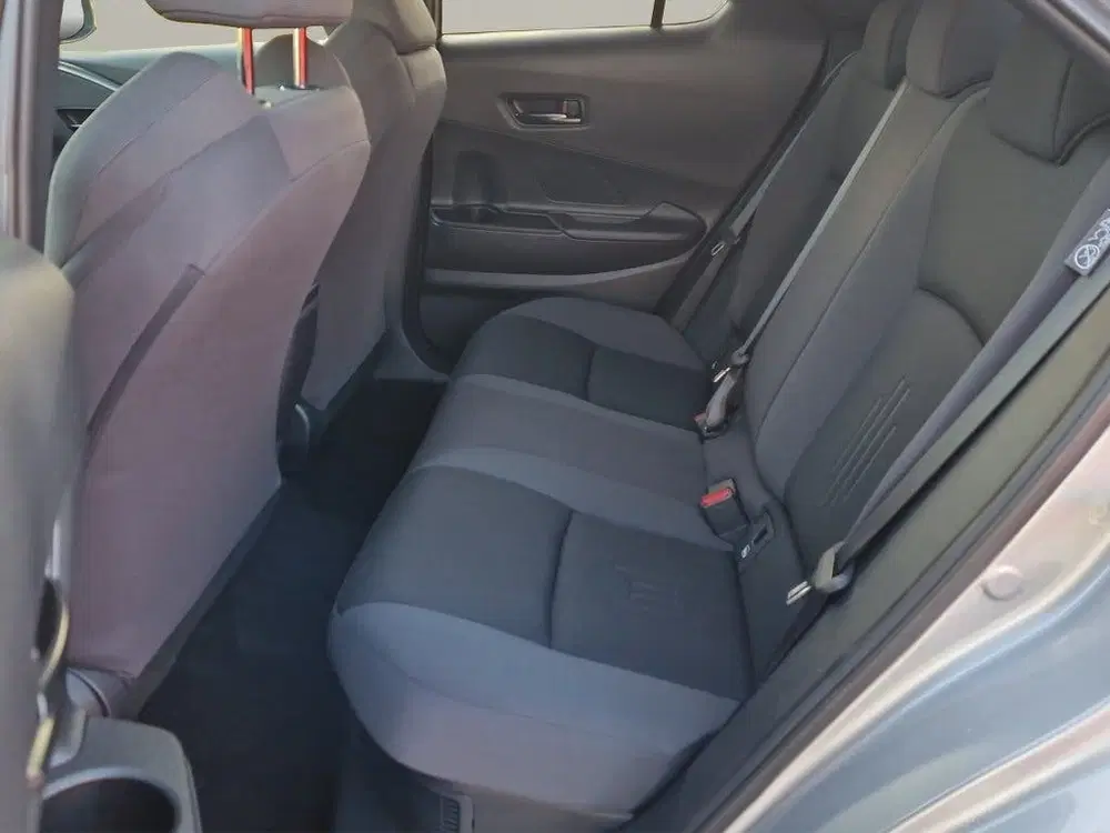 Toyota C-HR 1.8 Hybrid 140 Dynamic uit 2024, foto 13