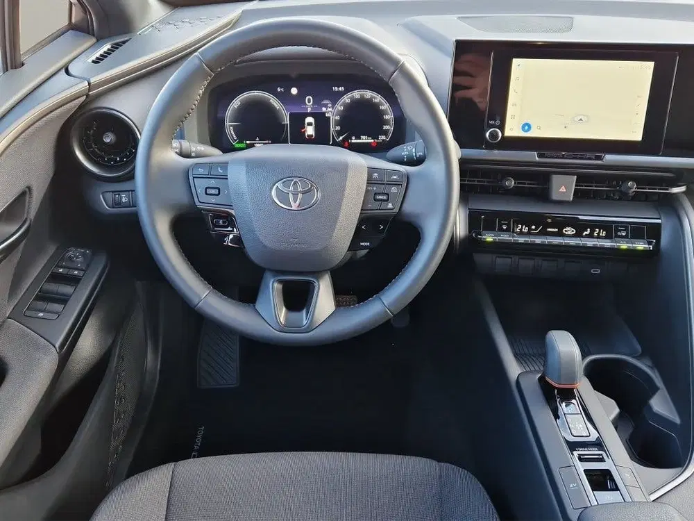 Toyota C-HR 1.8 Hybrid 140 Dynamic uit 2024, foto 2