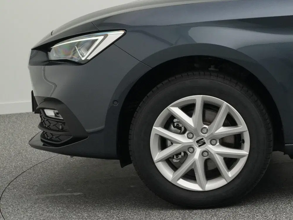 SEAT Leon 1.5 eTSI Style Business Intense uit 2026, foto 6