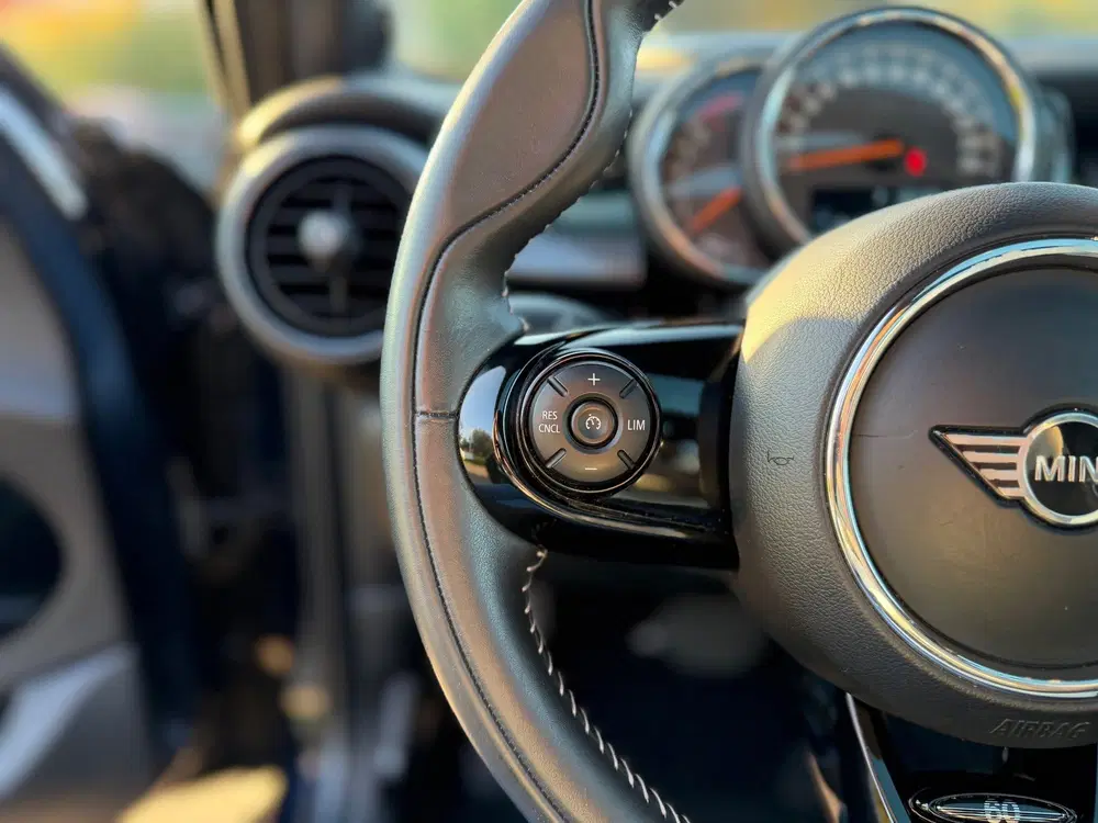 Mini Cooper 1.5 Cooper 60 Years Edition uit 2020, foto 13
