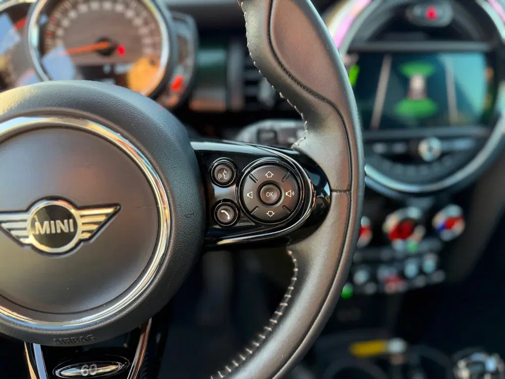 Mini Cooper 1.5 Cooper 60 Years Edition uit 2020, foto 14