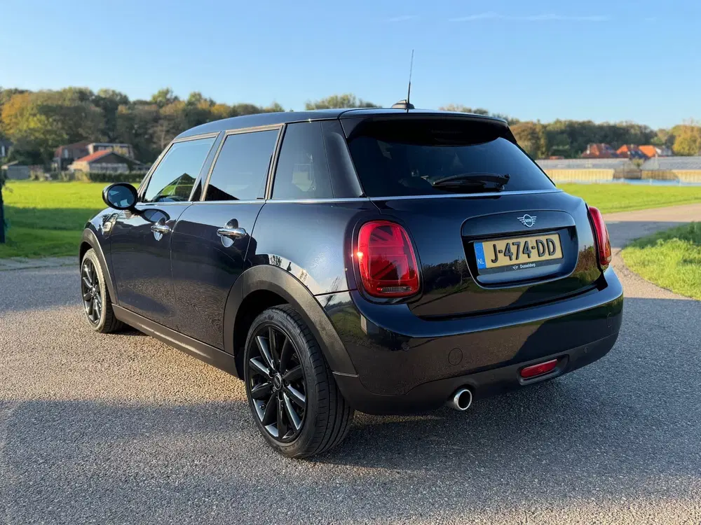 Mini Cooper 1.5 Cooper 60 Years Edition uit 2020, foto 8