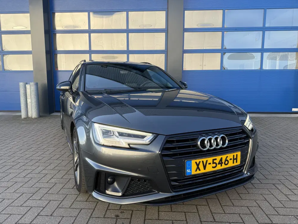 Audi A4 40 TFSI 190pK Pano uit 2019, foto 3