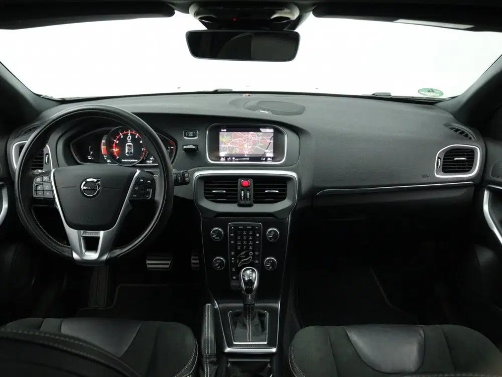Volvo V40 1.5 T3 Polar+ Sport uit 2019, foto 3