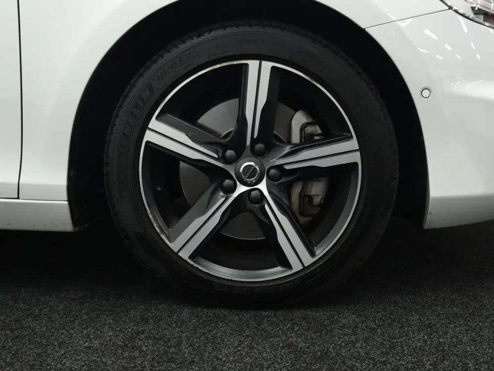 Volvo V40 1.5 T3 Polar+ Sport uit 2019, foto 6